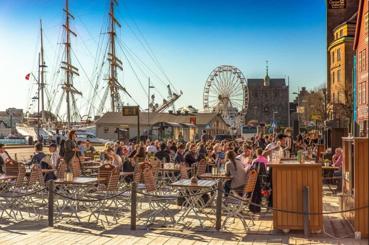 Dinbnb I The Bryggen Experience I Enjoy Life With Friends & Family Appartement